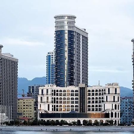 Yalcin Star Residence Diana'S Flat Batumi Luaran gambar